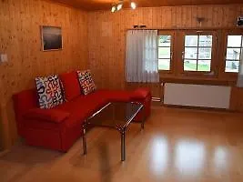Trachsel-huus Apartment